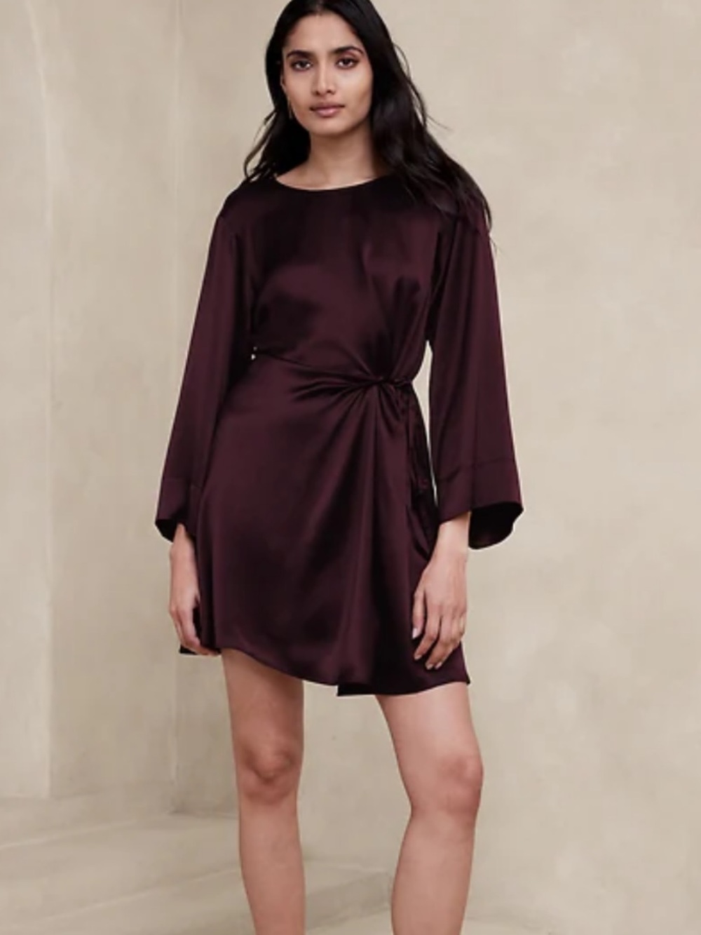 Banana Republic Long Sleeve Tie-Waist Satin Dress in Purple Prune
